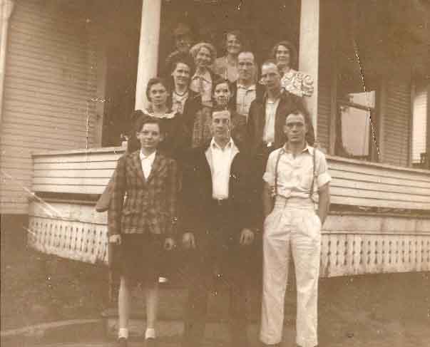 Thomas J. and Emma Hiner Kinsey Family